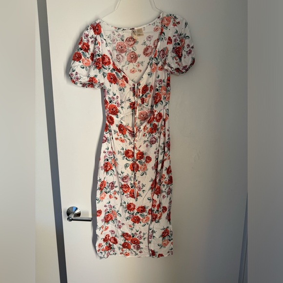 H&M Cut-out Detail Floral Print Midi Calf Length Dress - Picture 2 of 5